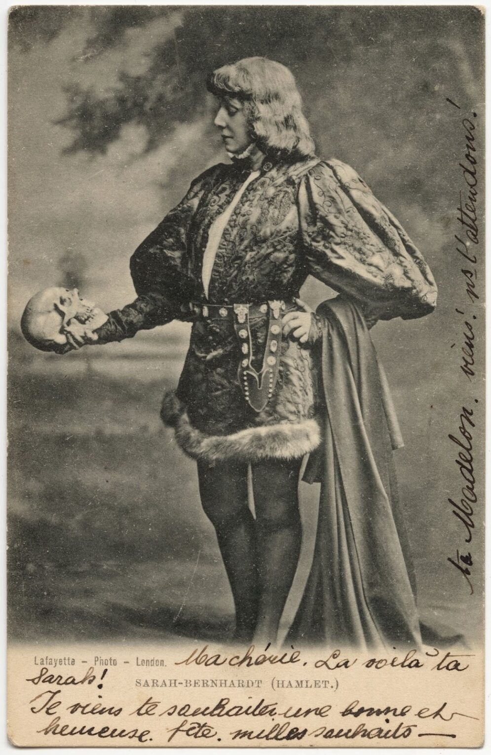 05 Sarah Bernhardt als Hamlet 1899 c Deutsches Theatermuseum